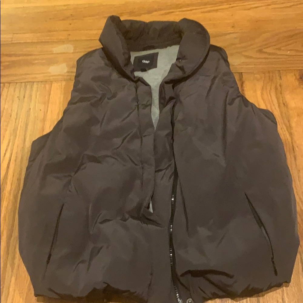 Brown GAP puffer vest